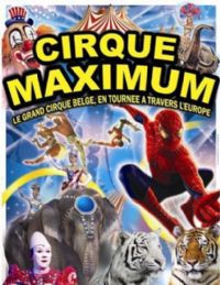Le Cirque Maximum. Du 18 au 19 août 2013 à LA FORET FOUESNANT. Finistere. 